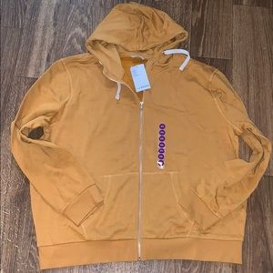 warm brand new zip up hoodie